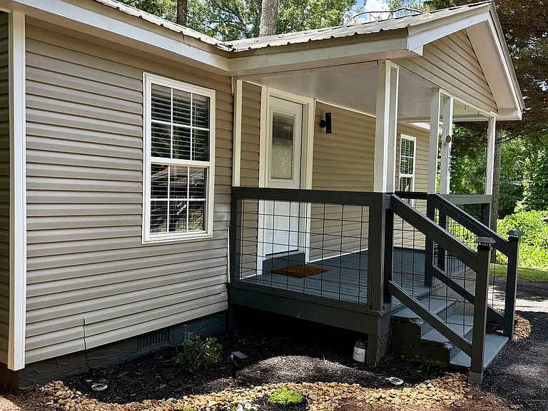 604 McCurdy Rd — Photo 3