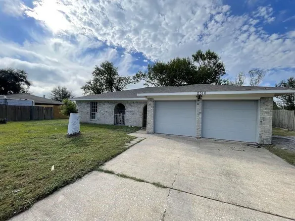 2310 Heather St, Highlands, TX 77562