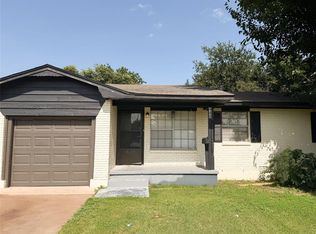 445 NW 53rd St, Lawton, OK 73505