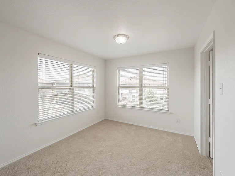 6268 Topsail Dr — Photo 28