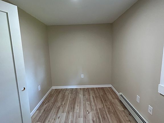 4th image of 28A Knapp Rd