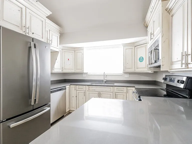 4829 S 3900 W — Photo 10