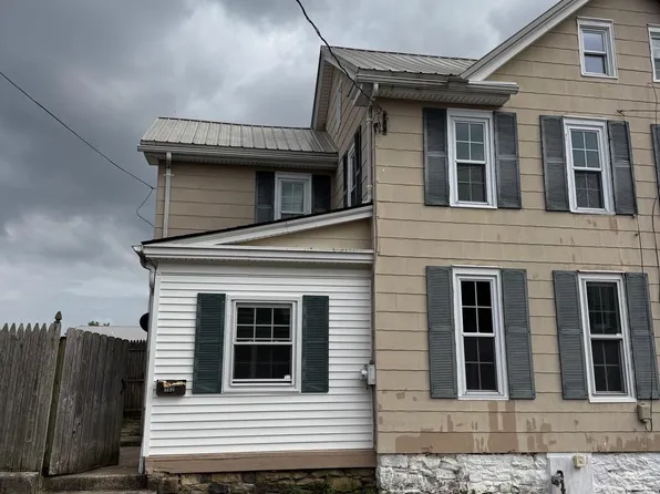 102 E Park St, Elizabethtown, PA 17022
