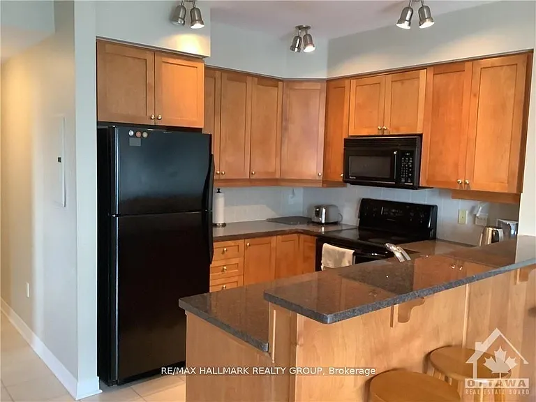570 Laurier Ave W #1601 — Photo 6