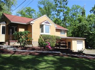 6454 Cloverleaf Rd, Verona, PA 15147