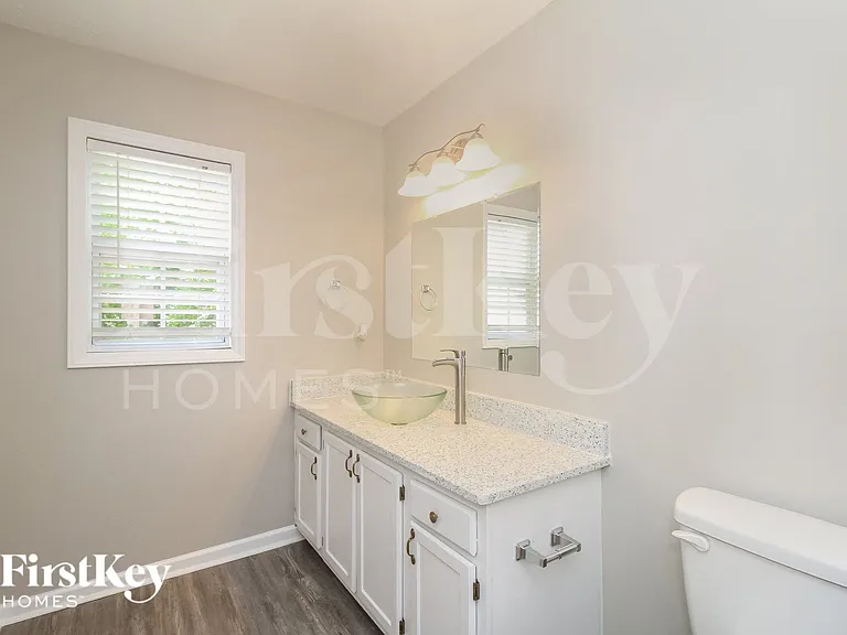 3901 Colony Ridge Ct — Photo 11