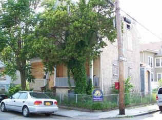2 Simonson Pl, Staten Island, NY 10302