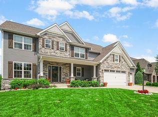 149 Ridgeview Dr, Valparaiso, IN 46385