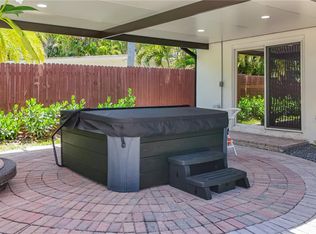 1715 NE 38th St, Fort Lauderdale, FL 33334