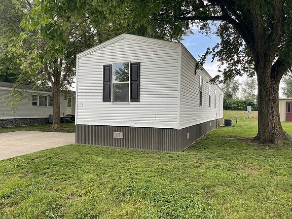 2nd image of 2801 1st Ave Lot 12