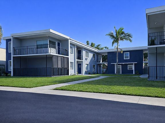 3rd image of 2026 4th St S #18