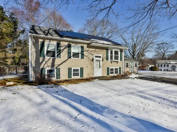 22 Drew St, Newburyport, MA 01950