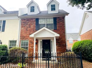 490 N Jeff Davis Dr, Fayetteville, GA 30214