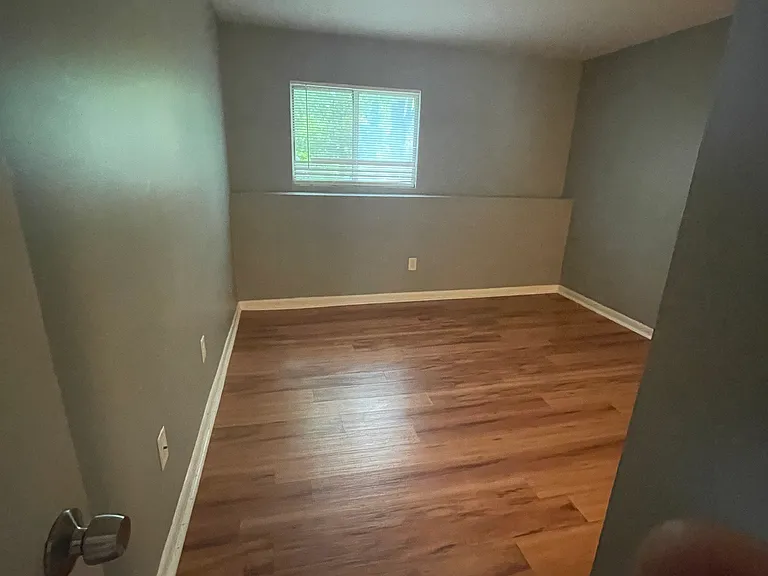 5455 N Main St #18B — Photo 1