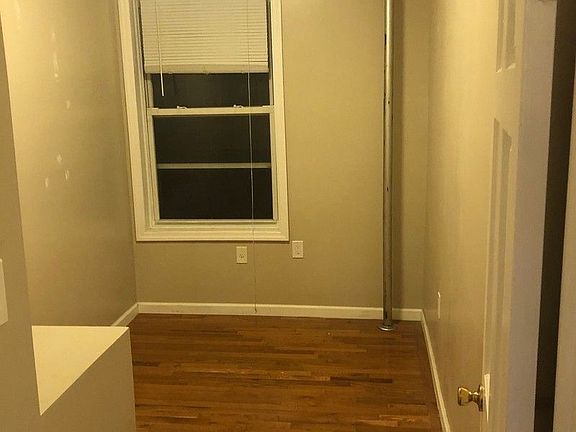 3rd image of 23-56 Crescent St #2