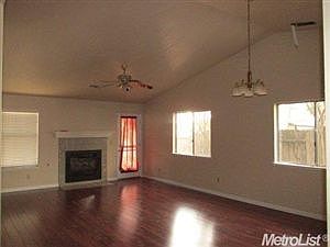 2nd image of 1635 Sun River St