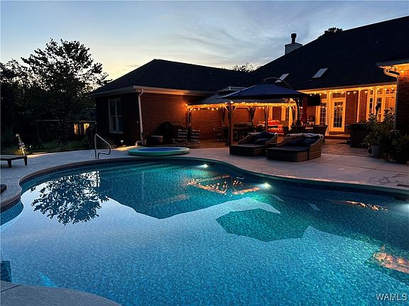 2nd image of 4045 Triple Crown Cir