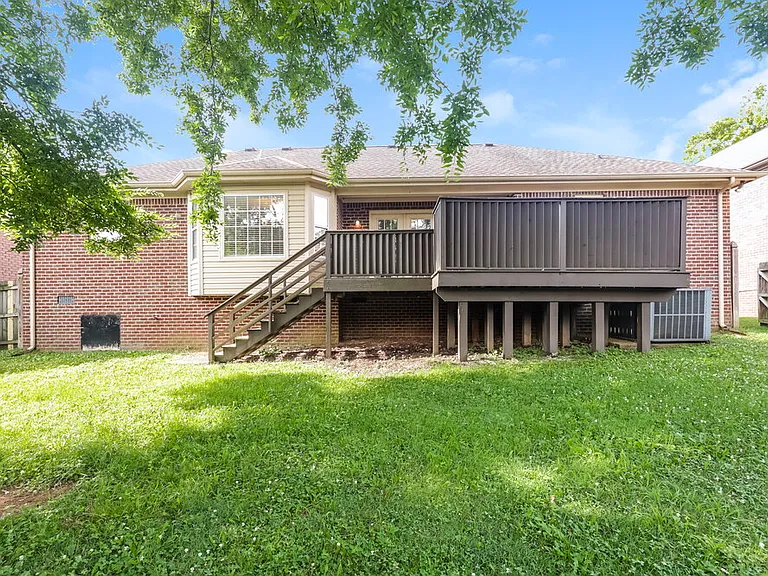 6381 Paddington Way — Photo 17