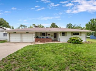 420 College St, Halstead, KS 67056