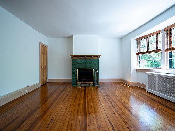 Living room with fireplace