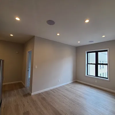 Rented by Corcoran | media 12