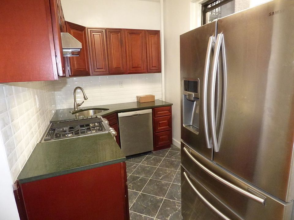 1st image of 414 W 120th St #23
