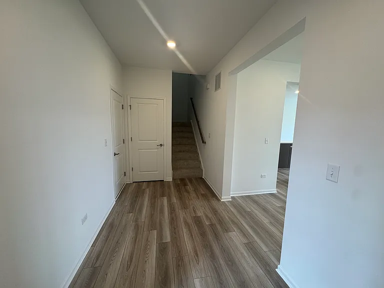 7725 Nightshade Ln — Photo 3