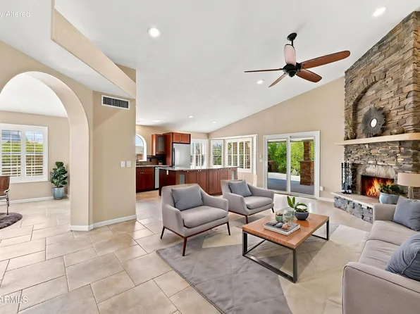 17926 W SANTA ALBERTA Lane, Goodyear, AZ 85338