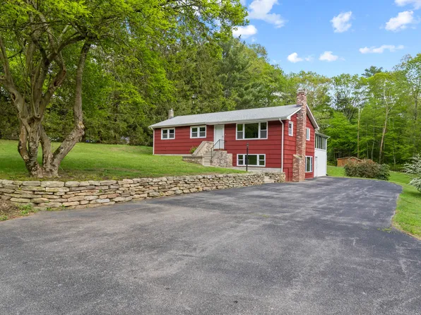 654 Beach Pond Road, Voluntown, CT 06384