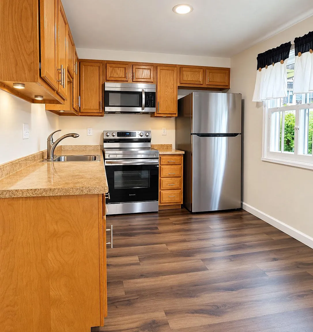 3 bed, 2.5 bath, 1452 sqft, $2,775 — Photo 3