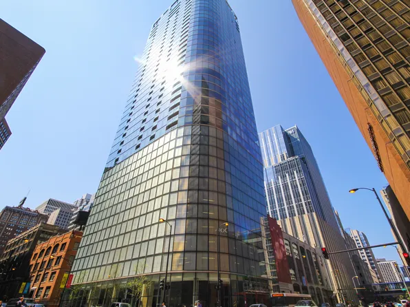 600 N Fairbanks Ct, Chicago, IL