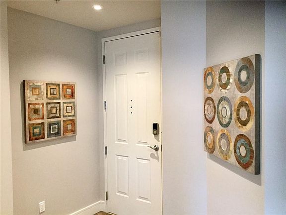 3rd image of 2609 NE 14th Ave APT 304