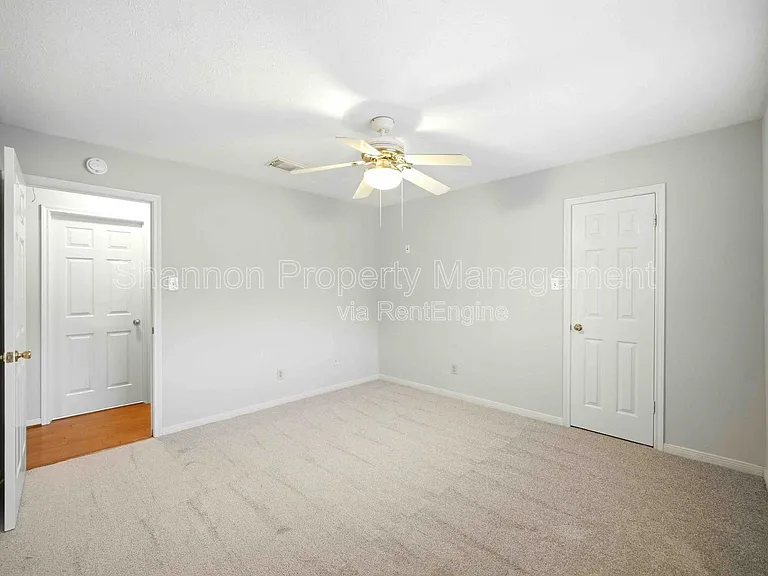 15911 Moon Rock Dr — Photo 28