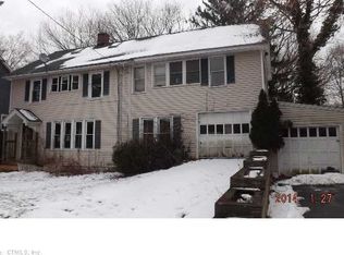 296 Bradley Ave, Meriden, CT 06451