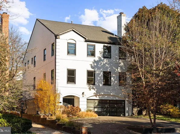 4725 Massachusetts Ave NW, Washington, DC 20016