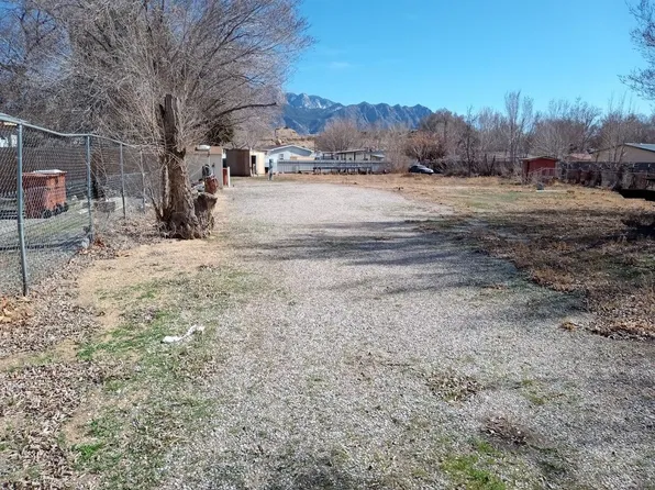 433 Jean Ct, Corrales, NM 87004