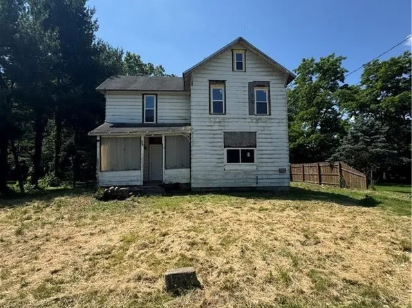 319 E Gaskill St, Alliance, OH 44601
