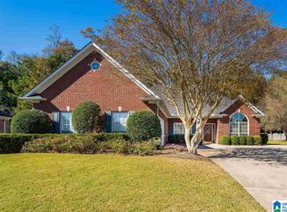 6996 Parc Brook Ln, Trussville, AL 35173