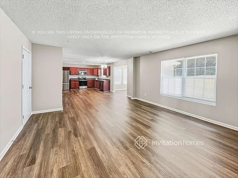 8930 Hedge Maple Rd — Photo 6