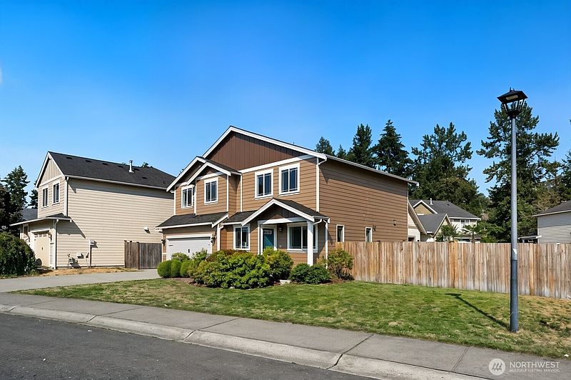 2nd image of 9103 193rd Street Ct E