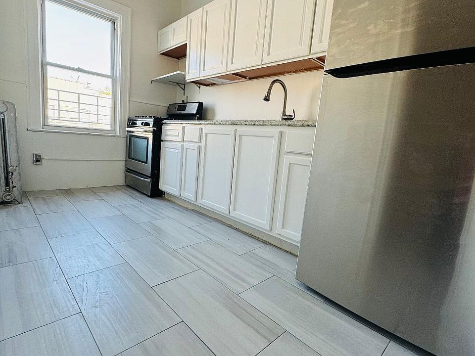 1st image of 22-36 38th St #2F
