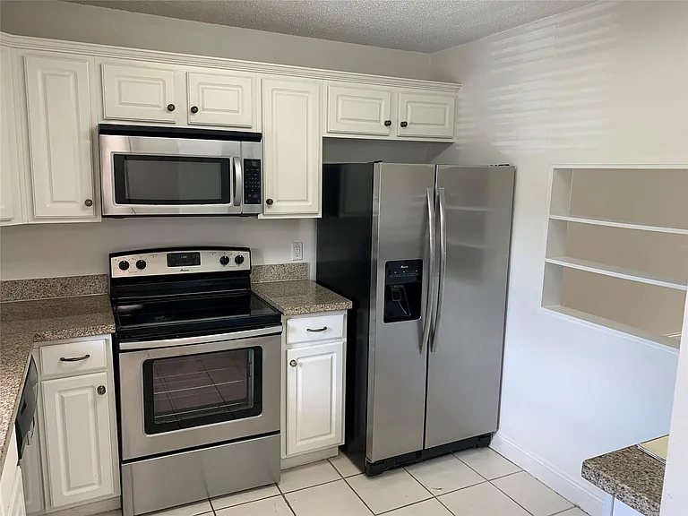 9273 SW 8th St #206 — Photo 16