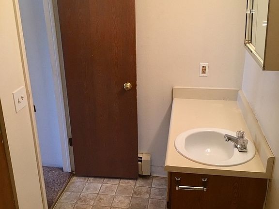 5th image of 908 Pastiche Dr SE APT 10
