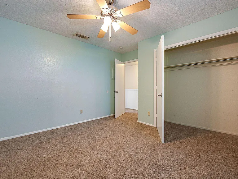 922 Fannin St #112 — Photo 6