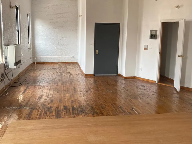 1866 Starr St #2 — Photo 3