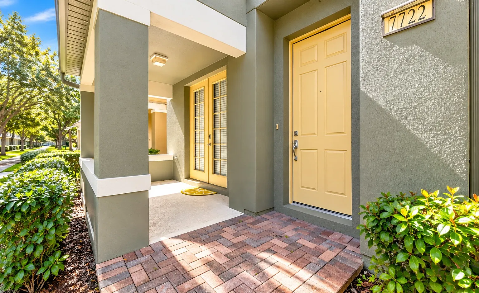 3 bed, 2.5 bath, 1644 sqft, $2,499 — Photo 3