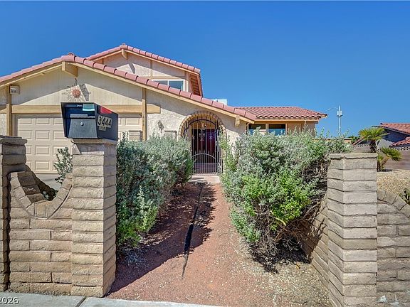 2nd image of 3444 Toquima Cir