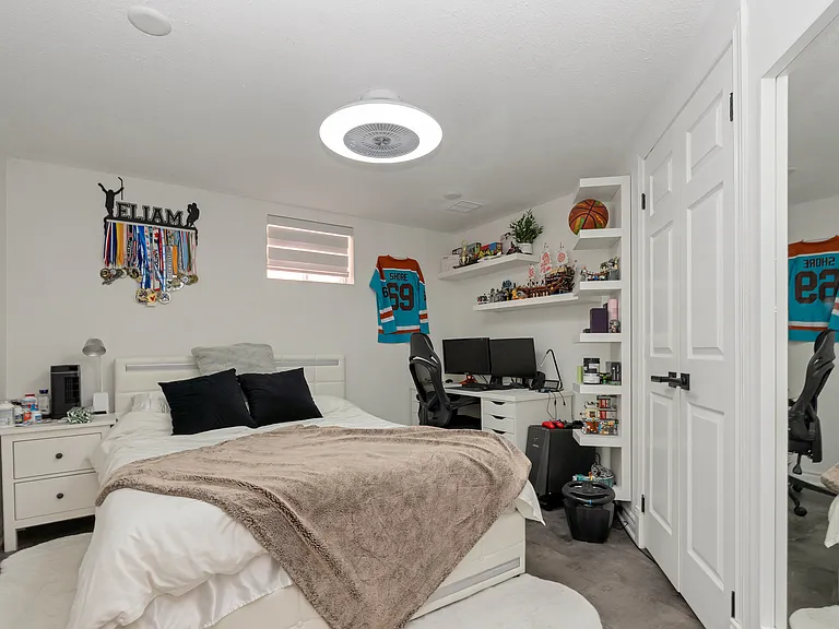 145 Shirley Ave — Photo 36