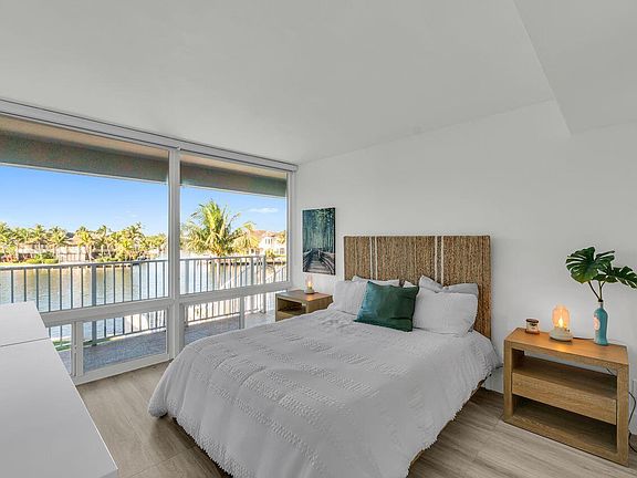 5th image of 1221 Hillsboro Mile #39c