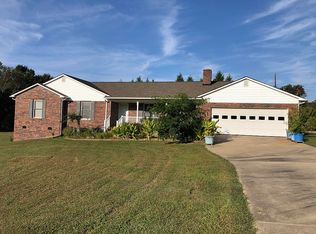 124 White Plains Dr, Kings Mountain, NC 28086